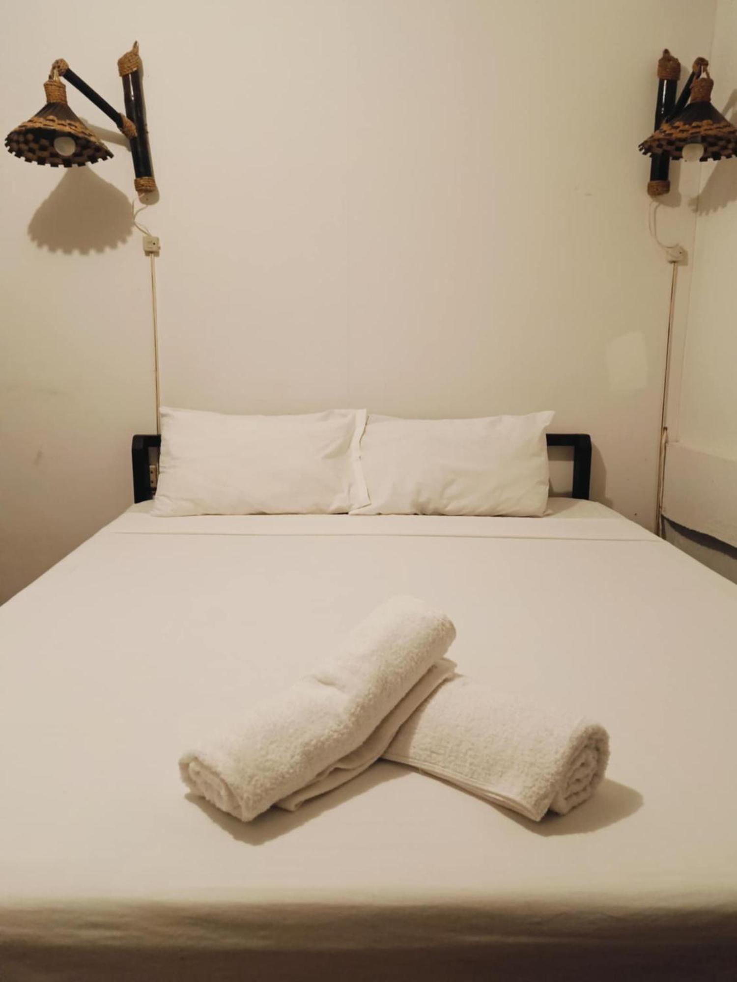 Mylene Room Rental Manoc-Manoc Buitenkant foto