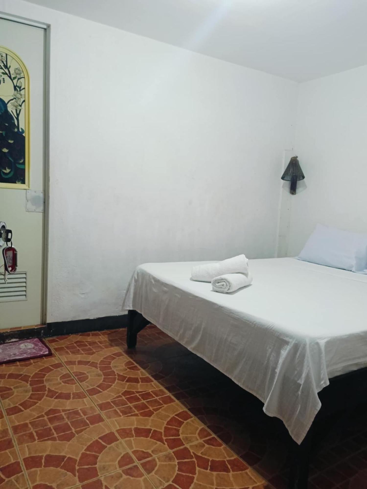 Mylene Room Rental Manoc-Manoc Buitenkant foto